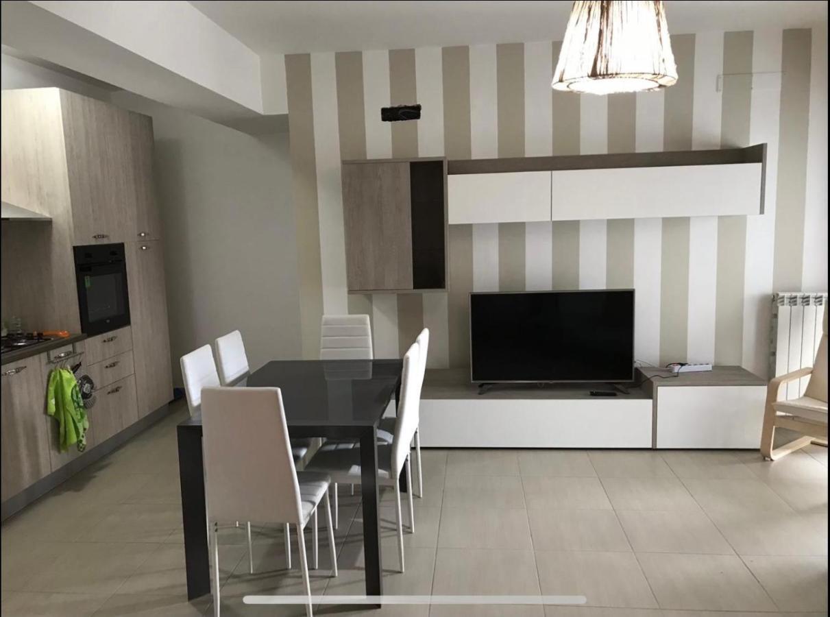 Sara Home Козенца Екстериор снимка